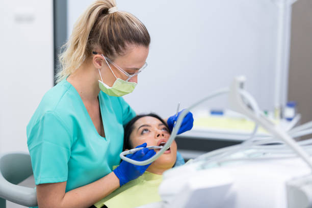 Best Cosmetic Emergency Dentistry in Clinton, OH